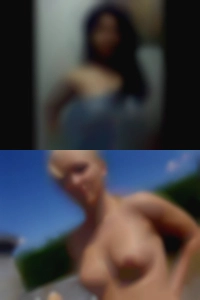 Long blonde/brown nude girls the 40s hair.