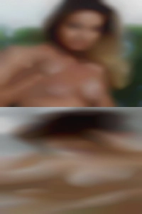Swingers in beach club sex.